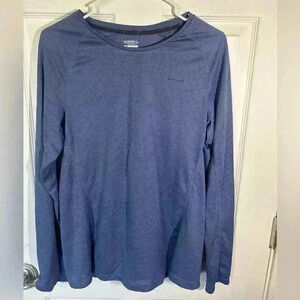 Merrell long sleeve purple layering top. Lightweight.